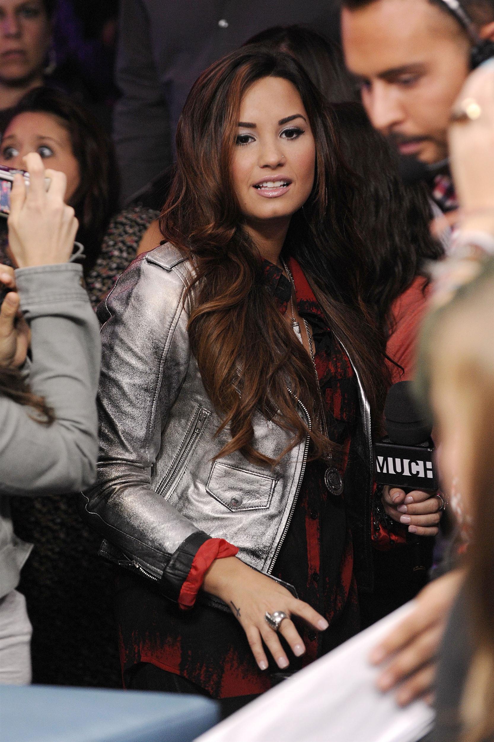 Demi Lovato visits New.Music.Live to promote her latest album 'Unbroken' | Picture 102309